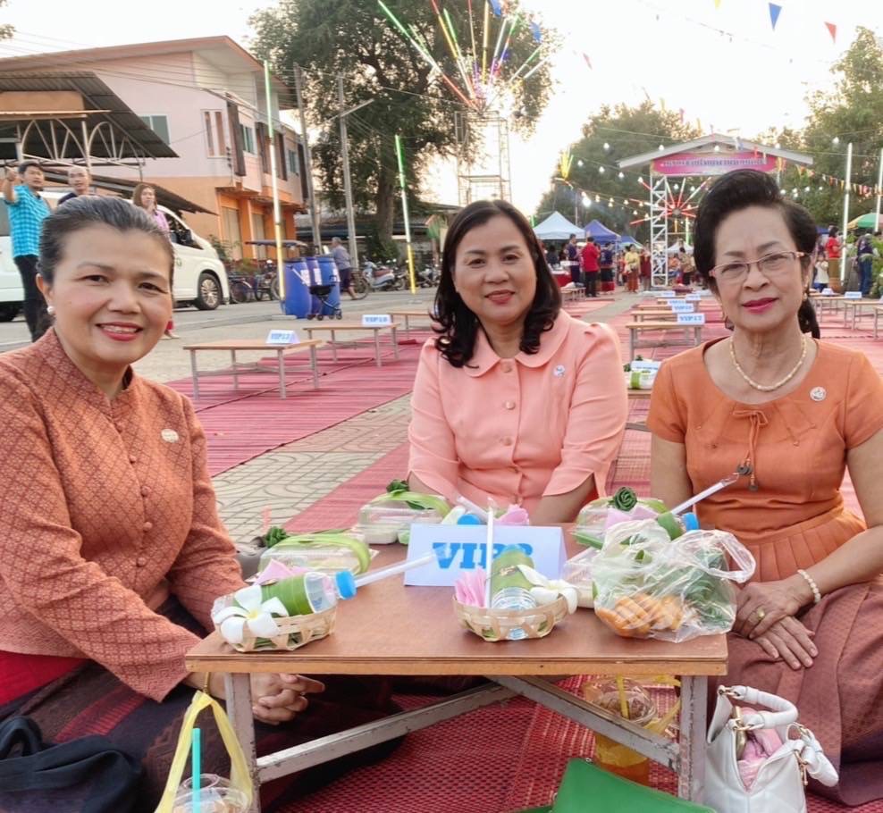 พัฒนาชุมชนสุโขทัยร่วมงาน “กำฟ้า” บ้านเฮา วิถีวัฒนธรรมชาวไทยพวนบ้านหาดเสี้ยว