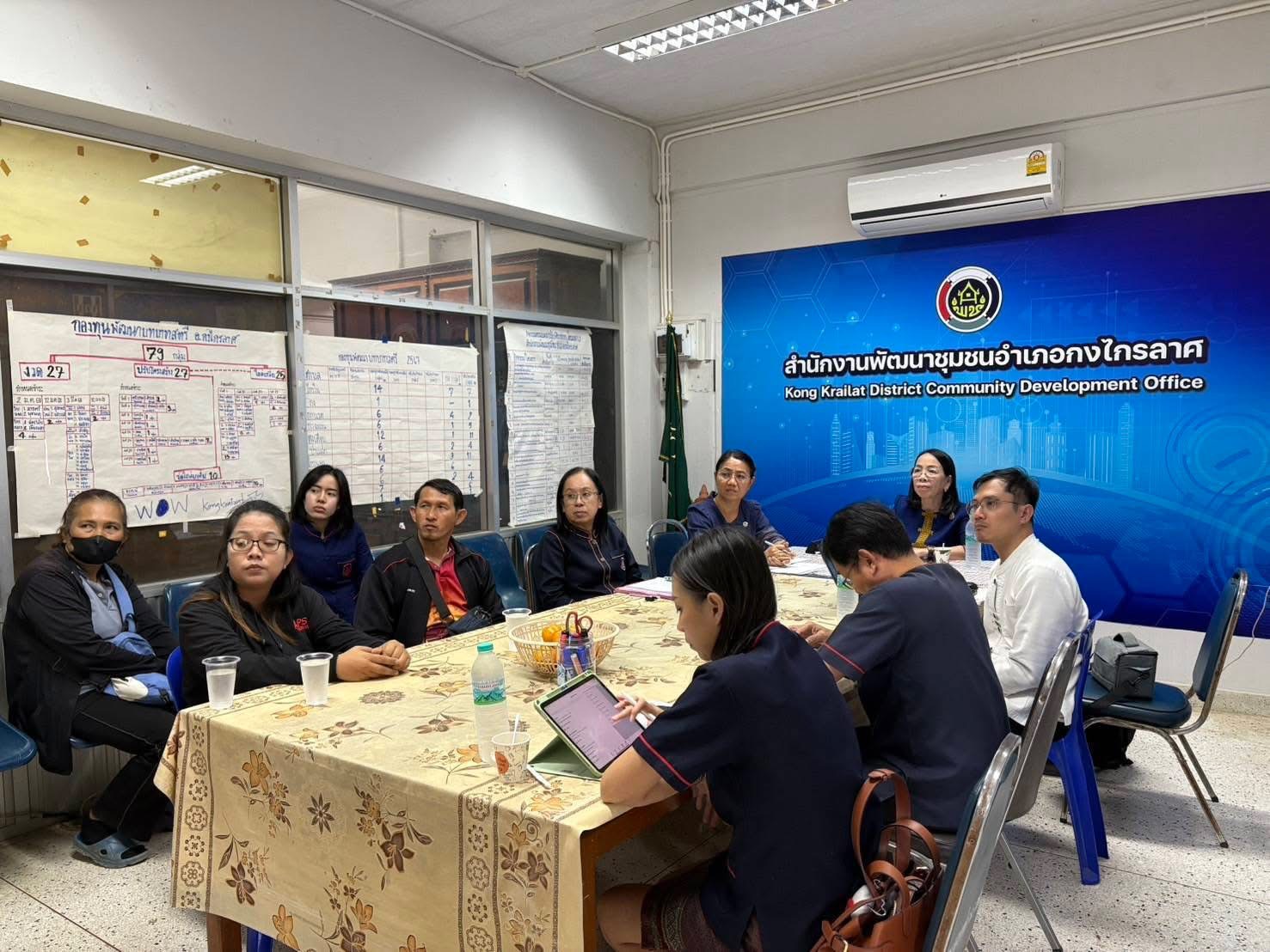 พัฒนาชุมชนสุโขทัยติดตามสนับสนุนการจัดเก็บข้อมูลความจำเป็นพื้นฐาน (จปฐ.)