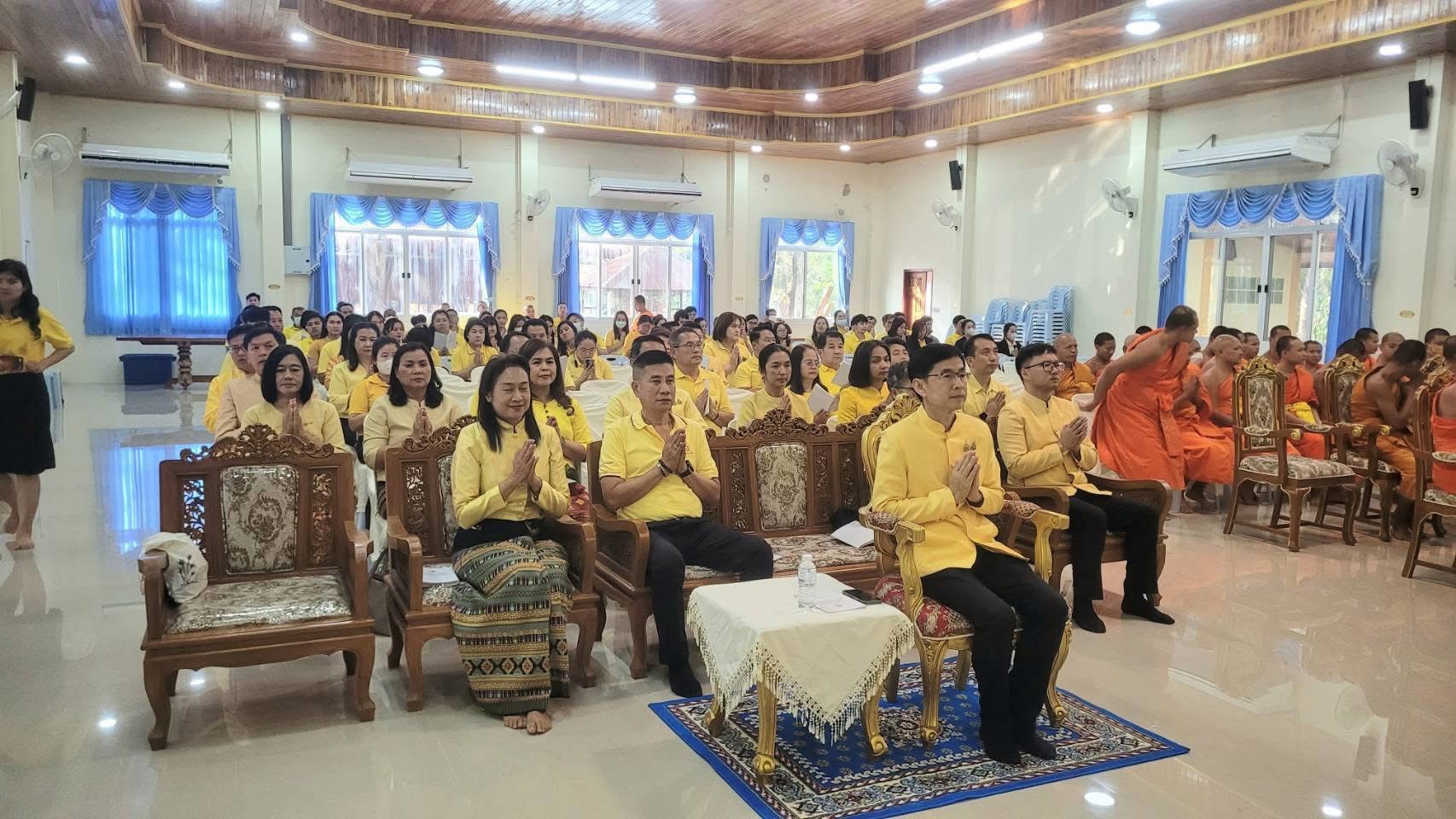 พัฒนาชุมชนสุโขทัยร่วมในพิธีสวดมนต์เจริญพระพุทธมนต์ถวายพระพรชัยมงคลแด่พระบาทสมเด็จพระเจ้าอยู่หัว และ พระบรมวงศานุวงศ์ ประจำปีพุทธศักราช 2568🙏