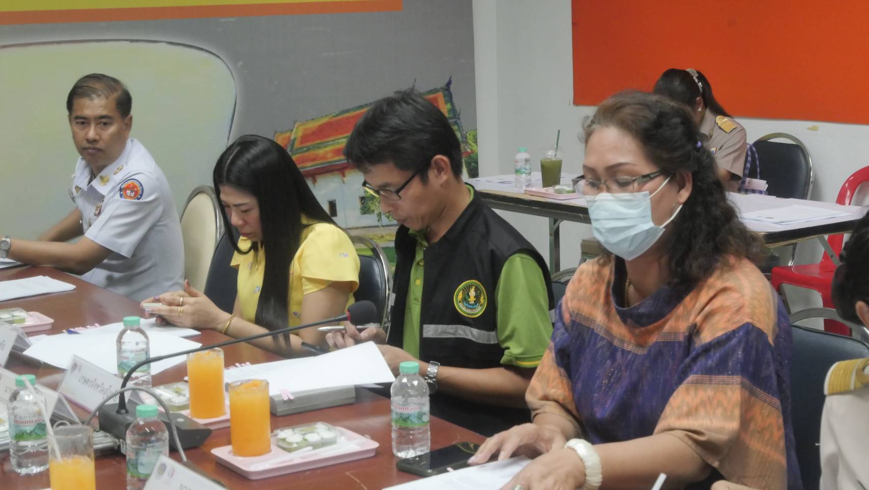 พัฒนาชุมชนสุโขทัยจัดประชุมอนุกรรมการบริหารกองทุนพัฒนาบทบาทสตรีจังหวัดสุโขทัย ครั้งที่ 3/2568