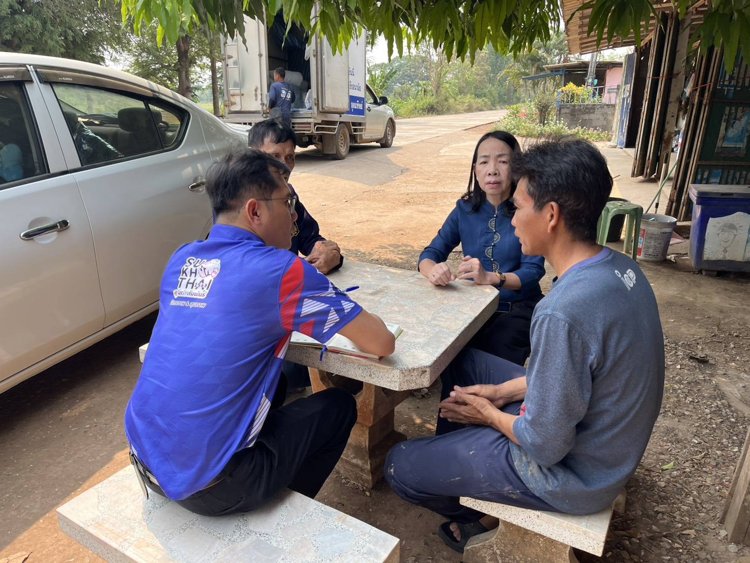 พัฒนาชุมชนสุโขทัยติดตามผลการรับทุนประกอบอาชีพ ของผู้ผ่านการบำบัดยาเสพติดในพื้นที่อำเภอศรีนคร