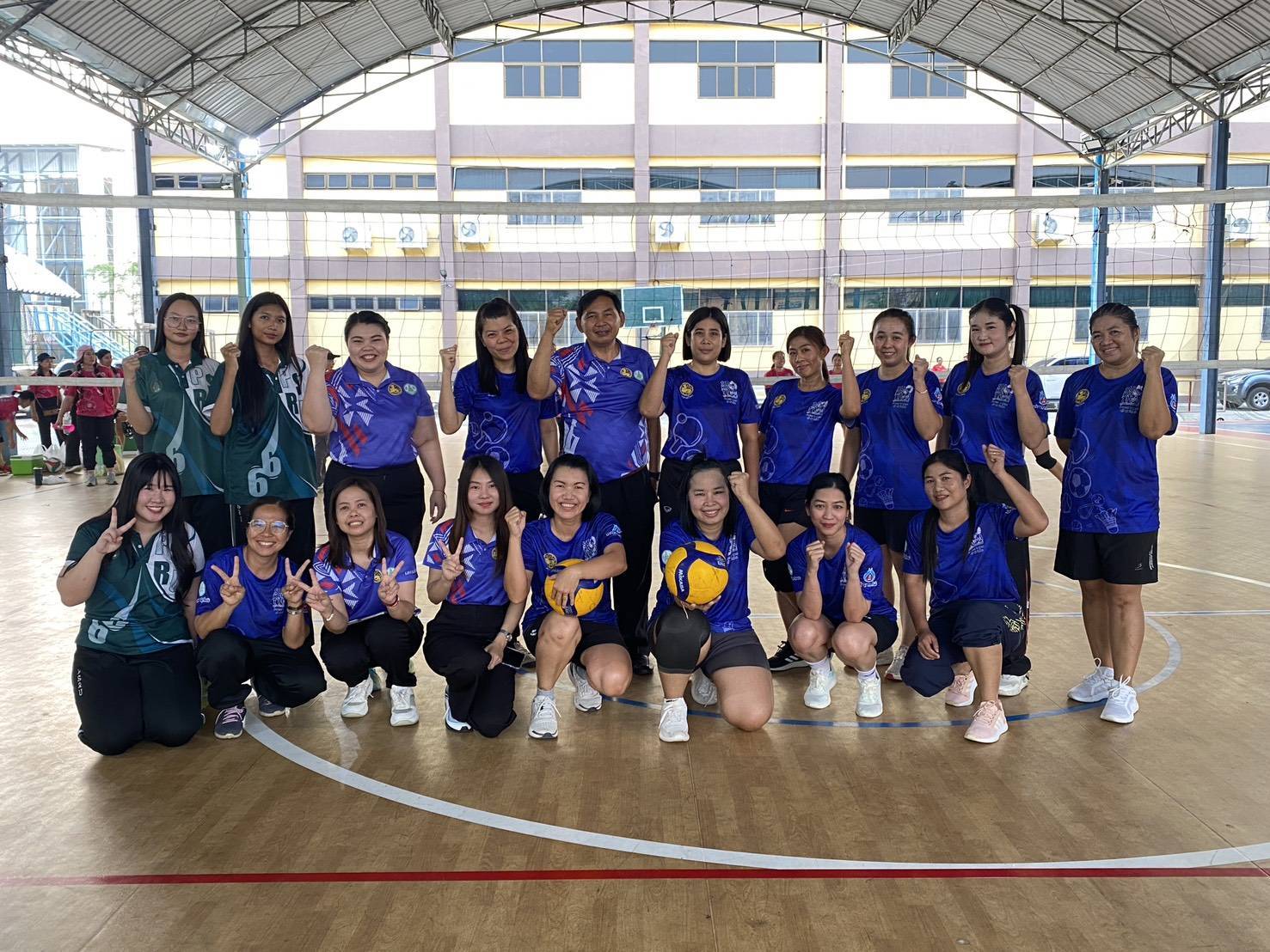 พัฒนาชุมชนสุโขทัยร่วมแข่งขันกีฬา “กีฬาสุโขทัยสัมพันธ์ 2568 (กลุ่มสีน้ำเงิน)