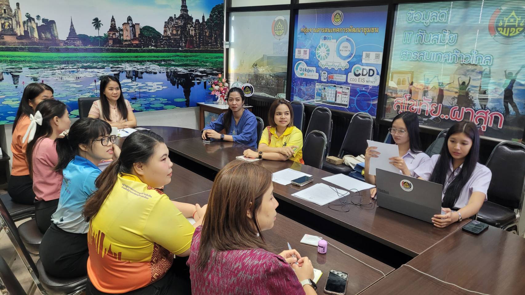 พัฒนาชุมชนสุโขทัยร่วมการประชุมกรมการพัฒนาชุมชน ครั้งที่ 3/2568 ผ่านระบบวิดีทัศน์ทางไกล (Video Conference)