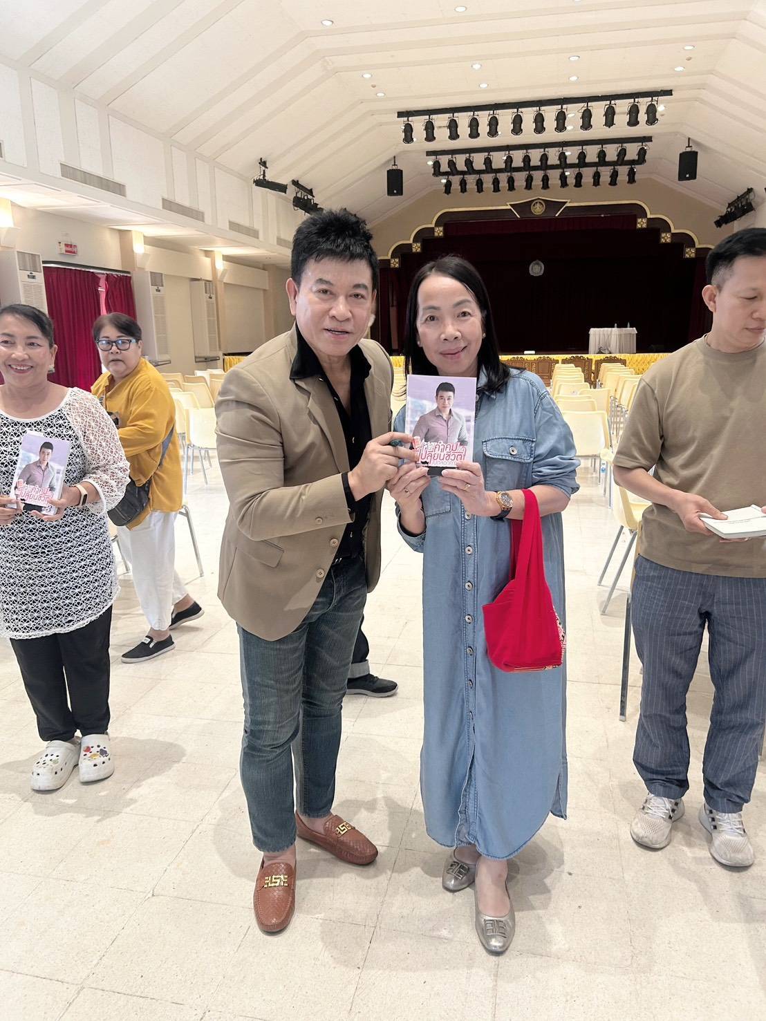 สภาวัฒนธรรมจังหวัดสุโขทัย จัดงาน “ ทอล์คโชว์รอบพิเศษเพื่อสนับสนุนกิจกรรมของสภาวัฒนธรรมจังหวัดสุโขทัย ”
