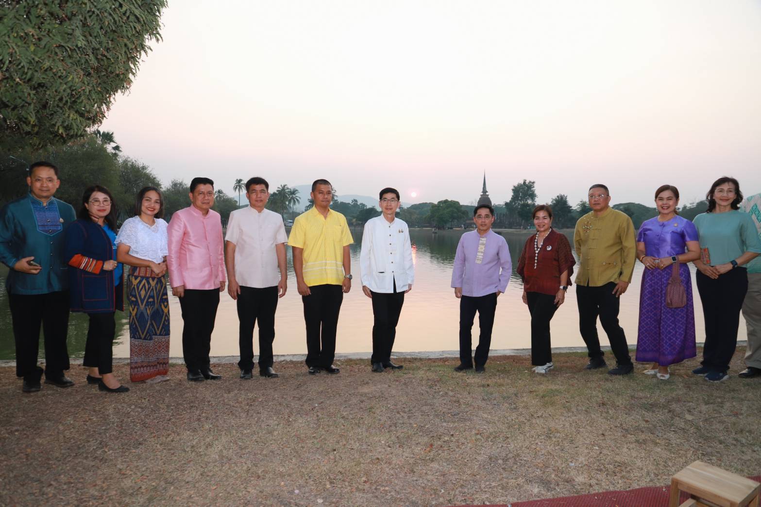 พิธีเปิดกิจกรรมโครงการส่งเสริมการท่องเที่ยวโดยชุมชนจังหวัดสุโขทัย “สุโข สุขี วิถีสุโขทัย”