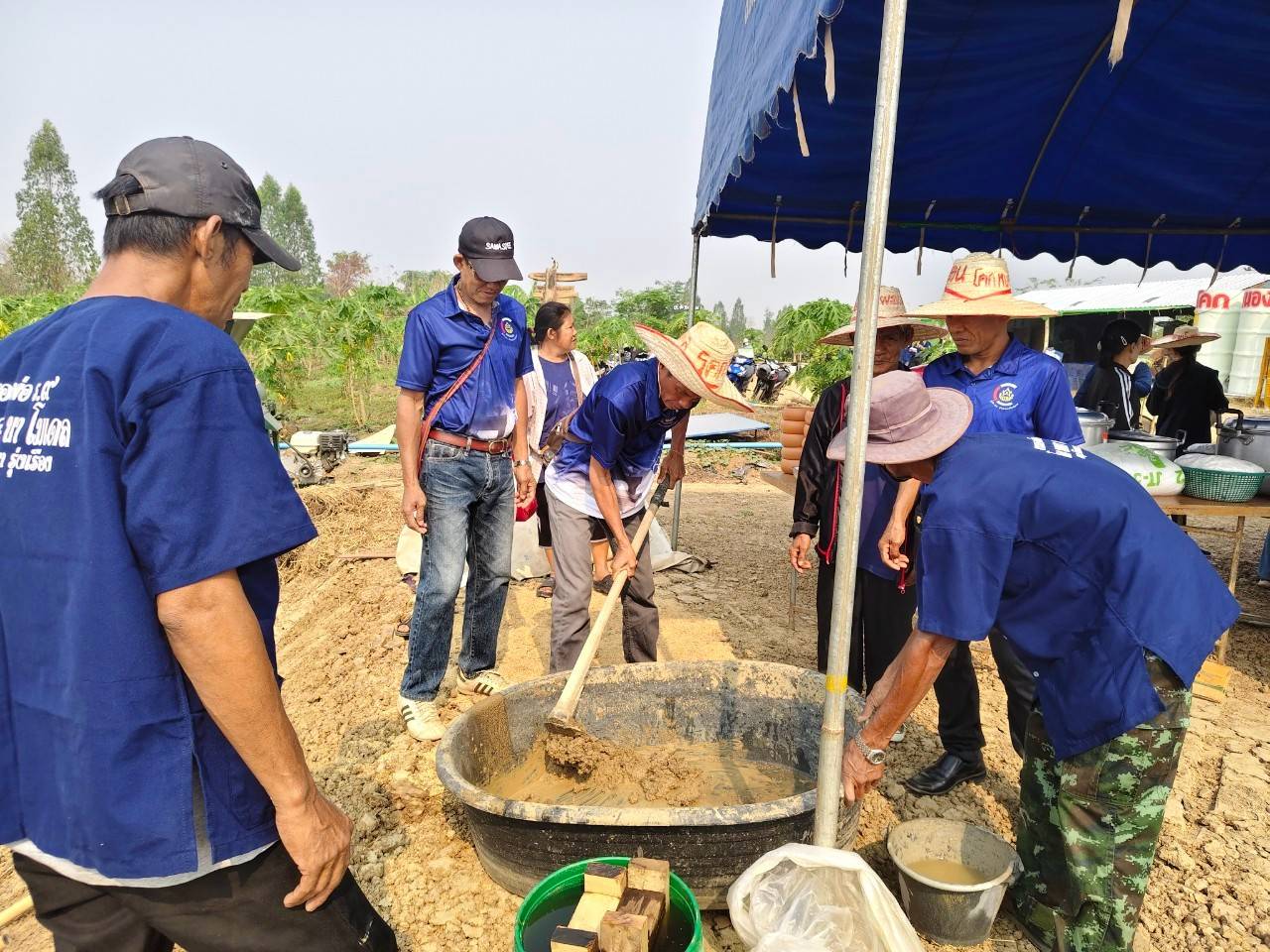 กิจกรรม ผู้นำอาสาพัฒนาชุมชนสัญจร จังหวัดสุโขทัย ภายใต้แนวคิด “อช.รวมใจ ขจัดภัยแก้จน พัฒนาชุมชนอย่างพอเพียง”