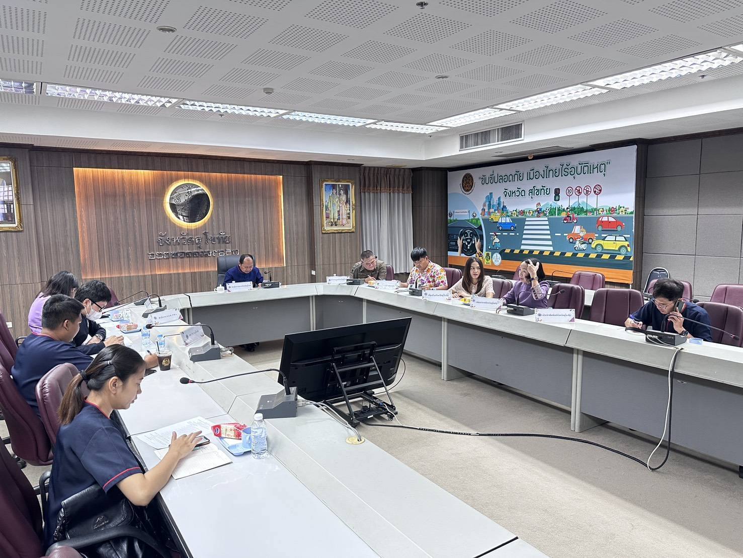 พัฒนาชุมชนร่วมประชุม ศูนย์ปฏิบัติการติดตามเร่งรัดการบำบัดรักษาฟื้นฟูสภาพทางสังคม ป้องกันและปราบปรามยาเสพติดครั้งที่ 7/2568