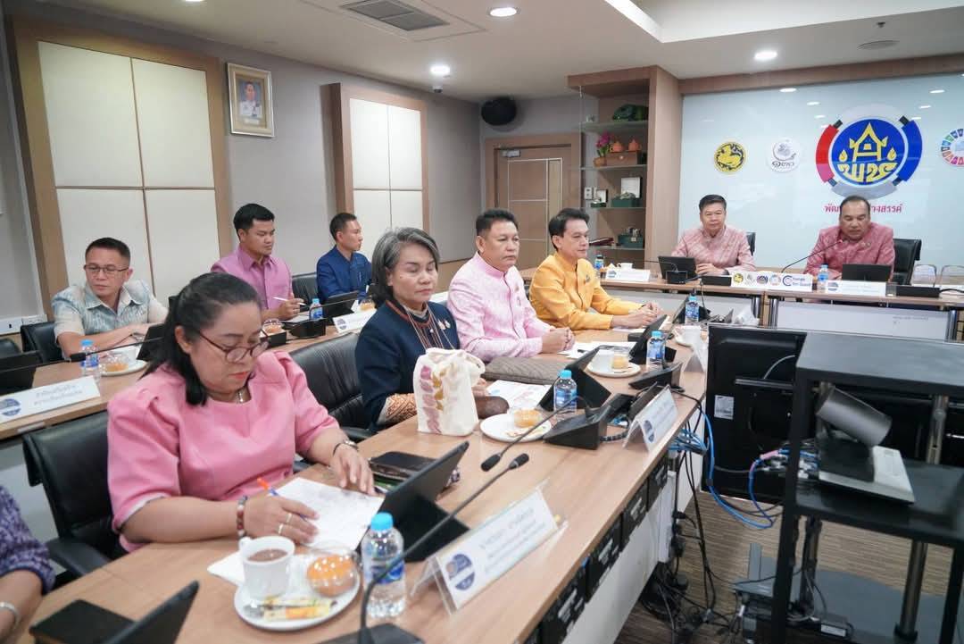 ✨พัฒนาชุมชนสุโขทัย เข้าร่วมประชุมกรมการพัฒนาชุมชน ครั้งที่ 4/2568