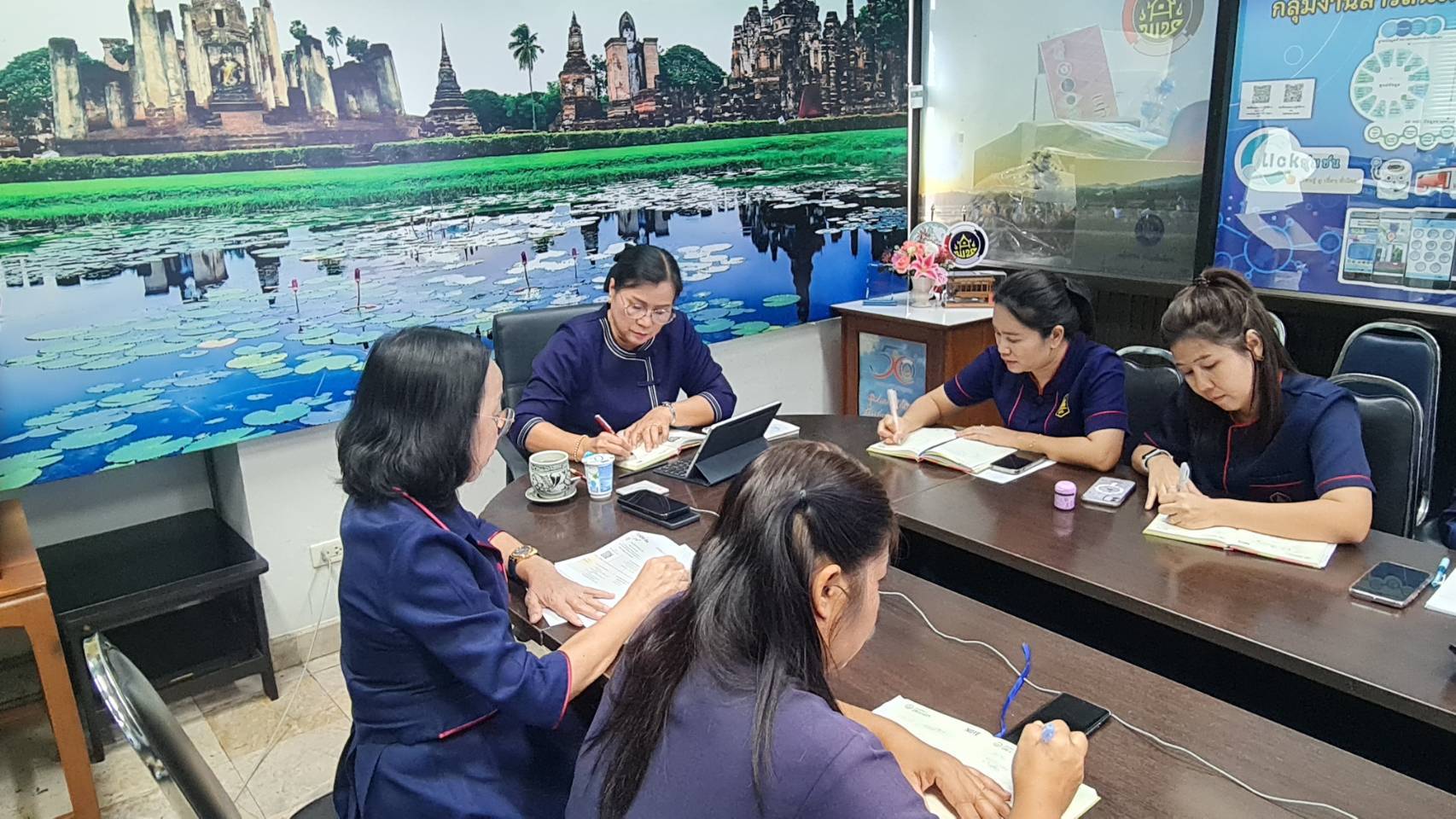 ✨พัฒนาชุมชนสุโขทัย เข้าร่วมประชุมกรมการพัฒนาชุมชน ครั้งที่ 4/2568