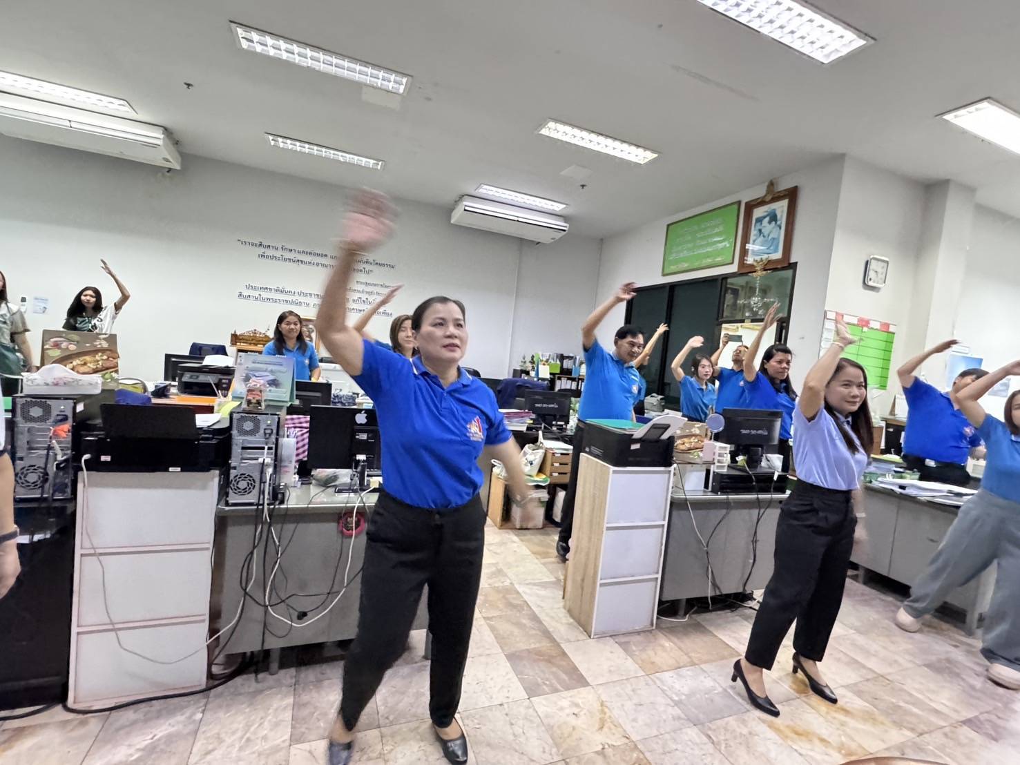 พัฒนาชุมชนสุโขทัยจัดกิจกรรมออกกำลังกาย “สุขภาพดี มีพลัง ด้วยการออกกำลังกาย” ภายใต้โครงการ “(five)P CDD สุโข : องค์กรแห่งความสุข”