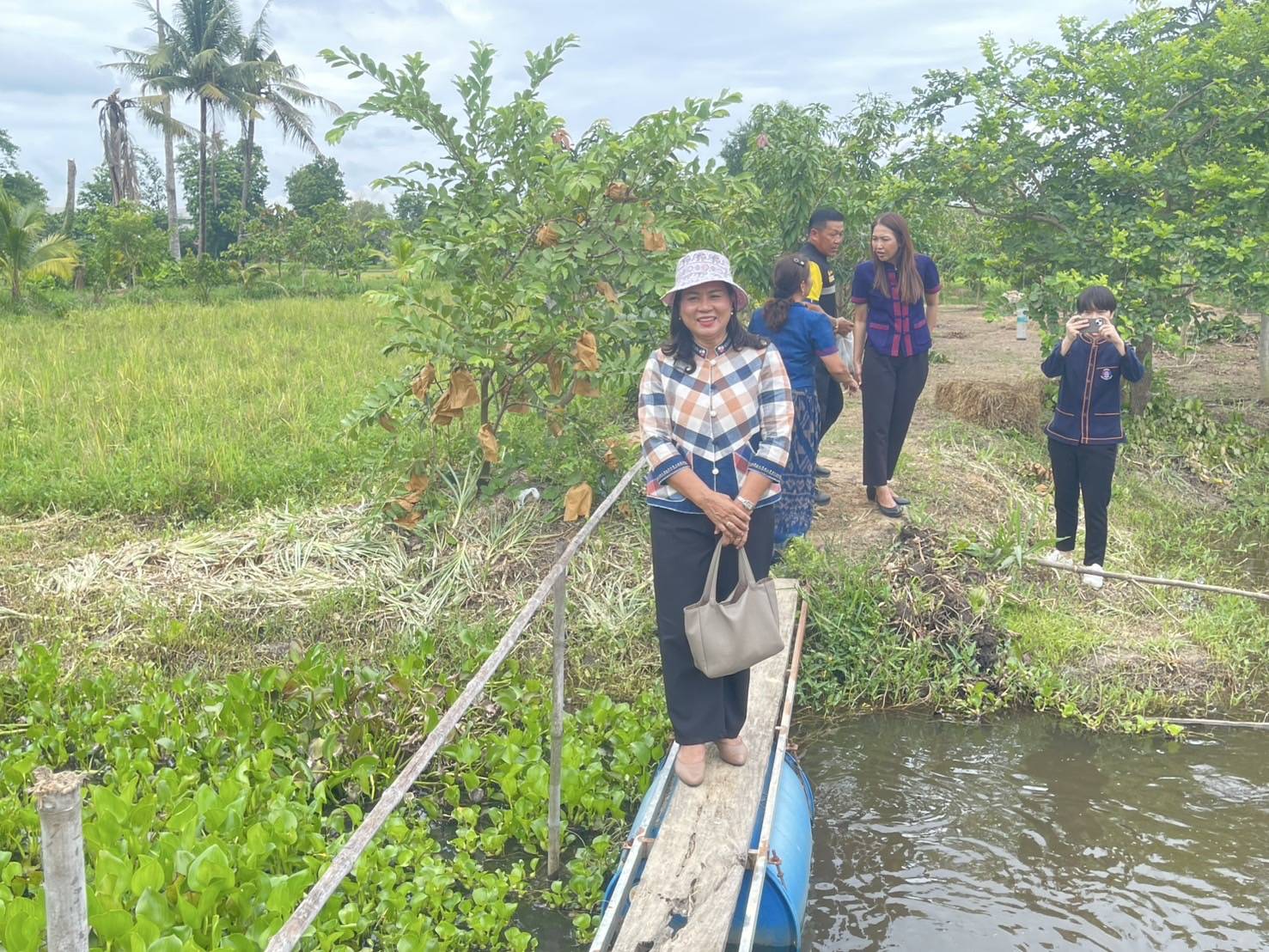 พัฒนาชุมชนสุโขทัยลงพื้นที่คัดสรรกิจกรรมพัฒนาชุมชนดีเด่นระดับจังหวัด ประจำปี 2568