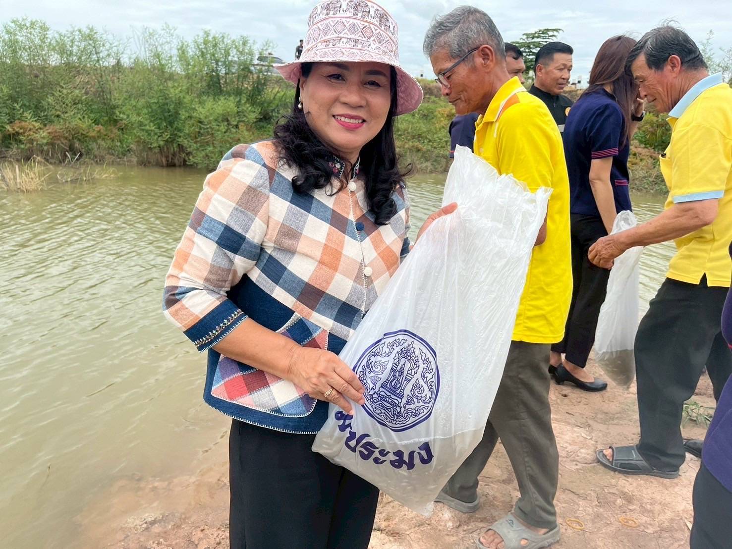 พัฒนาชุมชนสุโขทัยลงพื้นที่คัดสรรกิจกรรมพัฒนาชุมชนดีเด่นระดับจังหวัด ประจำปี 2568