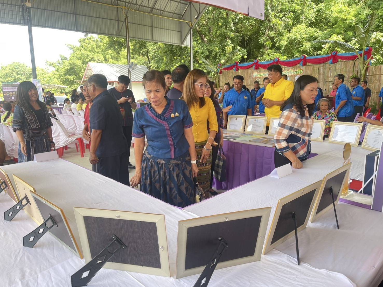 พัฒนาชุมชนสุโขทัยลงพื้นที่คัดสรรกิจกรรมพัฒนาชุมชนดีเด่นระดับจังหวัด ประจำปี 2568