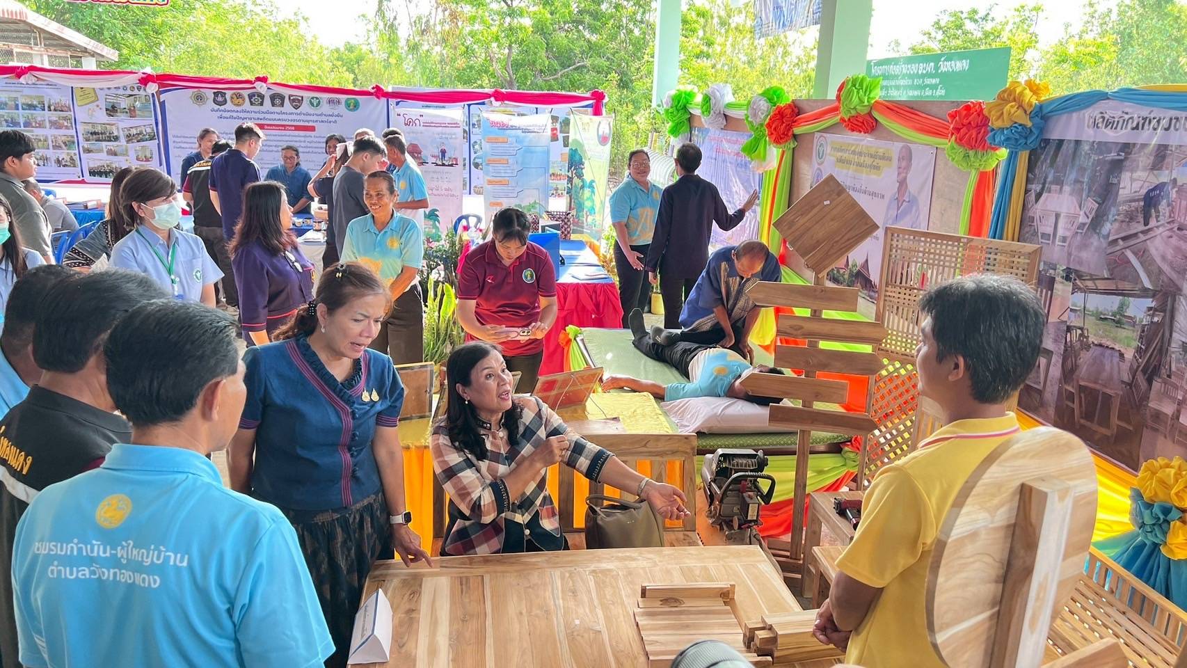 พัฒนาชุมชนสุโขทัยลงพื้นที่คัดสรรกิจกรรมพัฒนาชุมชนดีเด่นระดับจังหวัด ประจำปี 2568