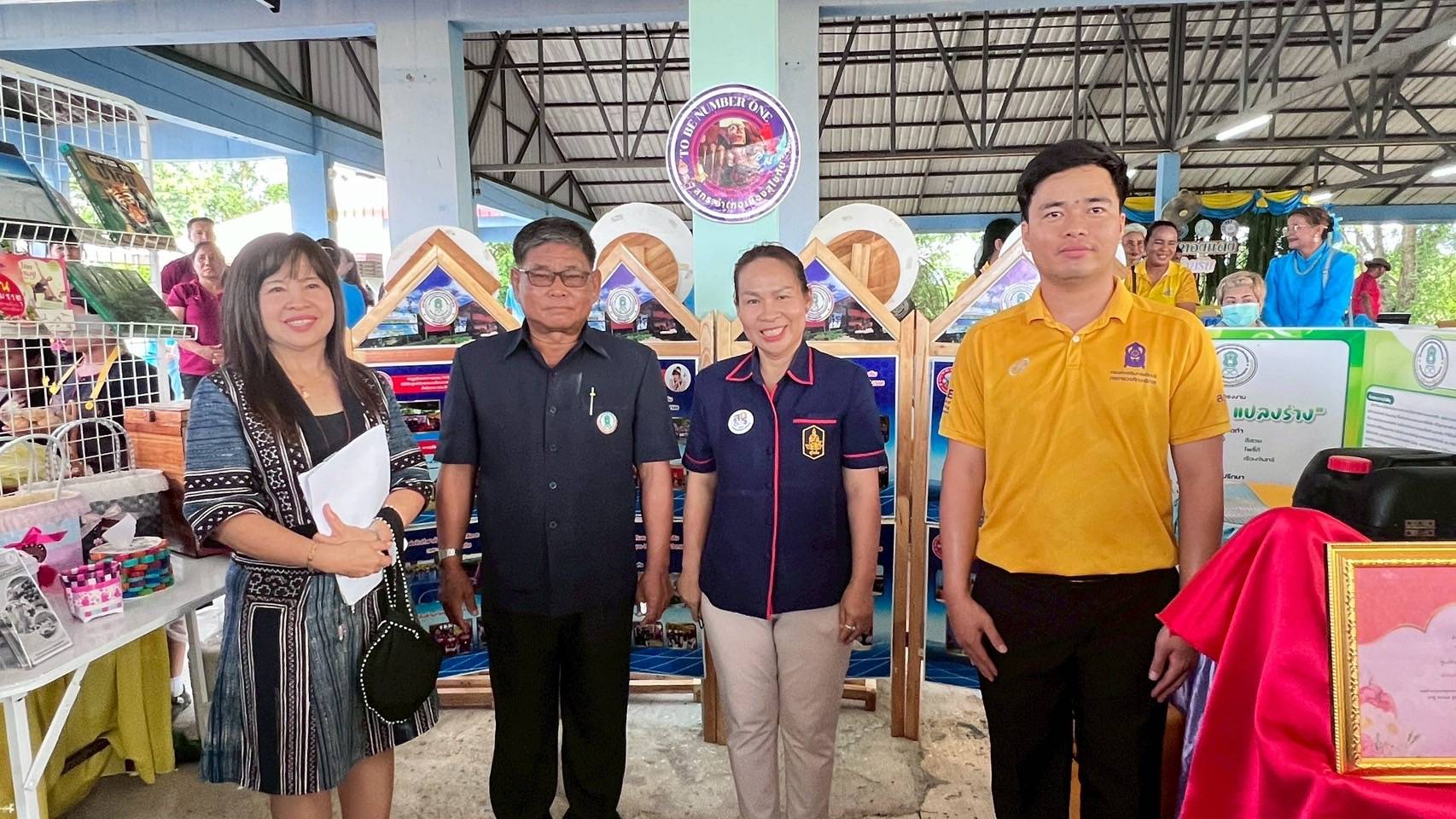 พัฒนาชุมชนสุโขทัยลงพื้นที่คัดสรรกิจกรรมพัฒนาชุมชนดีเด่นระดับจังหวัด ประจำปี 2568