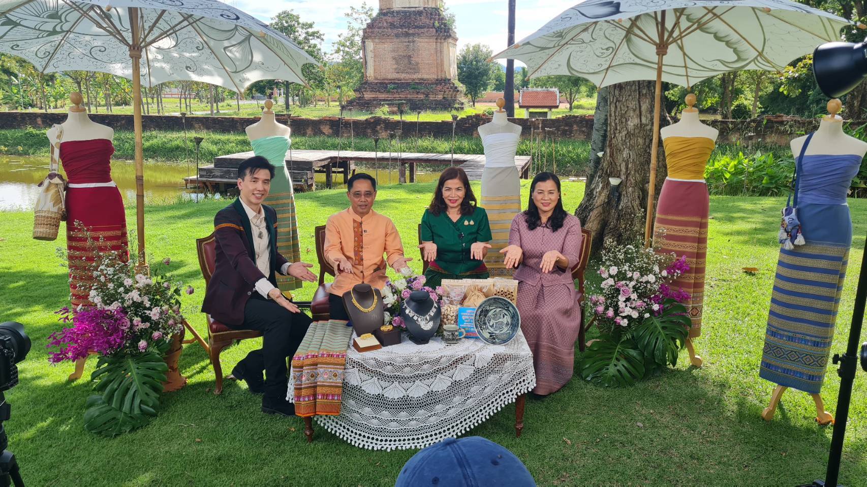 พช.สุโขทัย จัดพิธีแถลงข่าว OTOP หัตถศิลป์ ของดีพื้นถิ่น เมืองรุ่งอรุณสุโขทัย