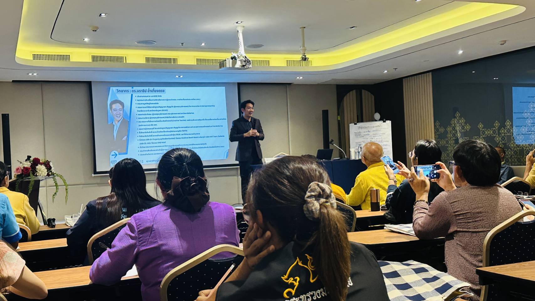 พัฒนาชุมชนสุโขทัย ร่วมฝึกอบรมยกระดับ พัฒนามาตรฐาน ‘โรงเรียนกลุ่มออมทรัพย์ฯ’ ทั่วประเทศ มุ่งสร้างความเข้มแข็งเศรษฐกิจฐานรากมั่นคง