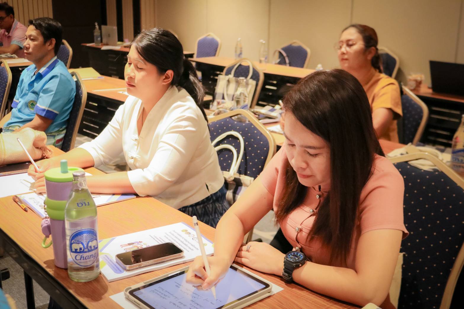 พัฒนาชุมชนสุโขทัย ร่วมฝึกอบรมยกระดับ พัฒนามาตรฐาน ‘โรงเรียนกลุ่มออมทรัพย์ฯ’ ทั่วประเทศ มุ่งสร้างความเข้มแข็งเศรษฐกิจฐานรากมั่นคง