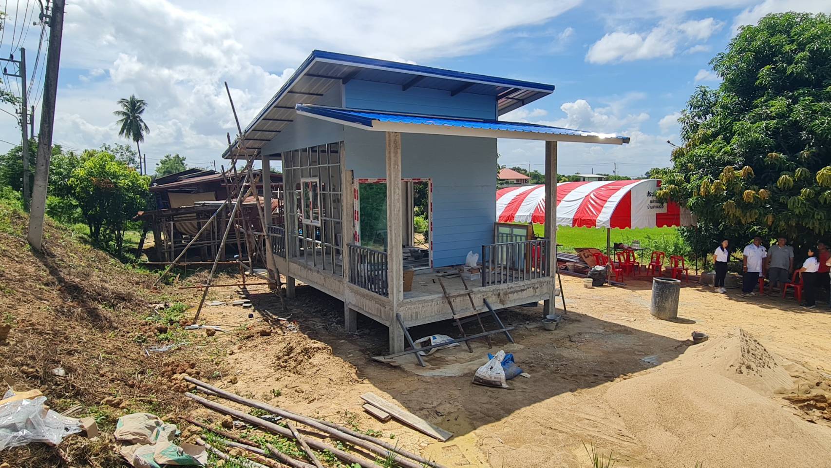 พัฒนาชุมชนจังหวัดสุโขทัย ติดตามผลการดำเนินงานโครงการบ้านห่วงใยจากใจ GLO ประจำปี 2568