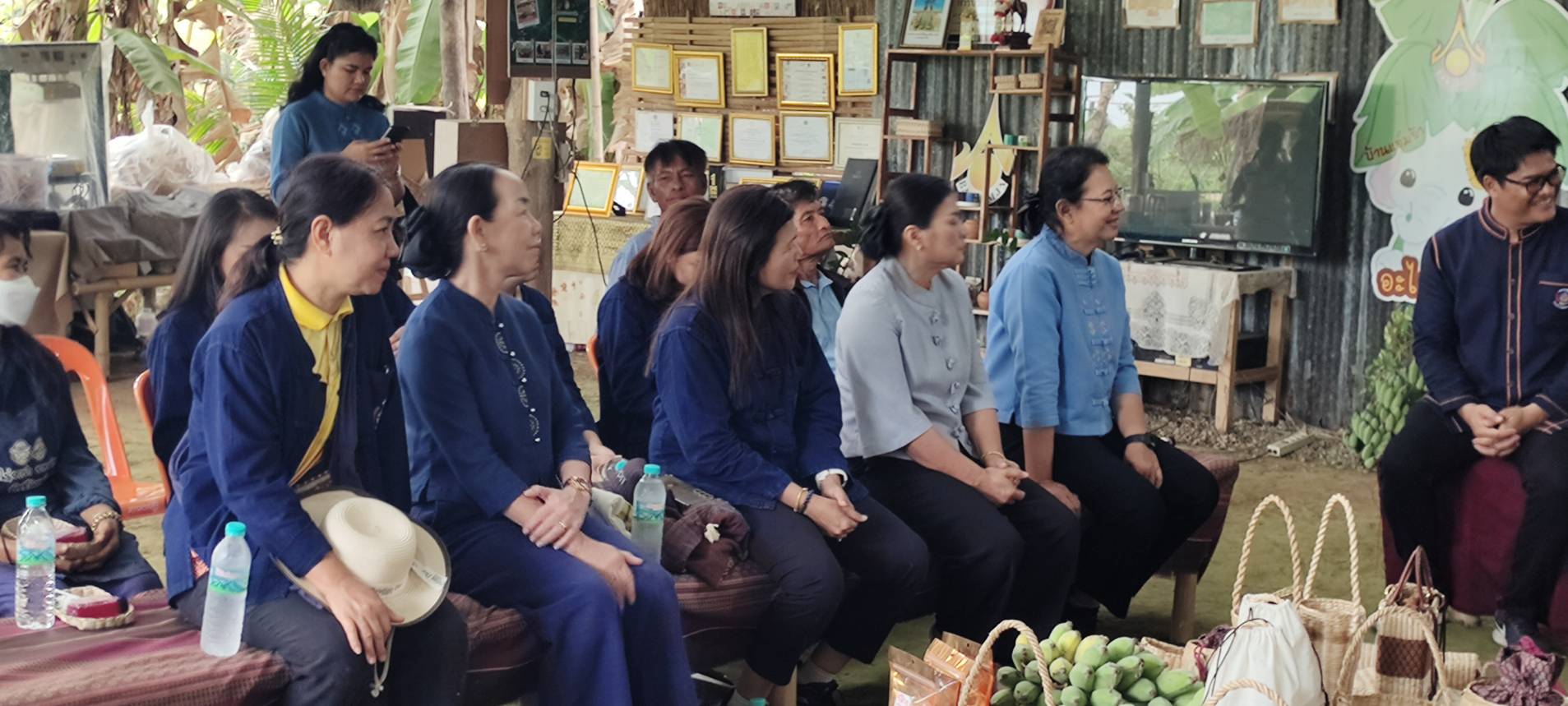 พช.สุโขทัย ดำเนินโครงการประชุมเชิงปฏิบัติการสนับสนุนการขับเคลื่อนเครือข่ายศูนย์เรียนรู้การพัฒนาคุณภาพชีวิตตามหลักทฤษฎีใหม่ ประยุกต์สู่ “โคก หนอง นา”