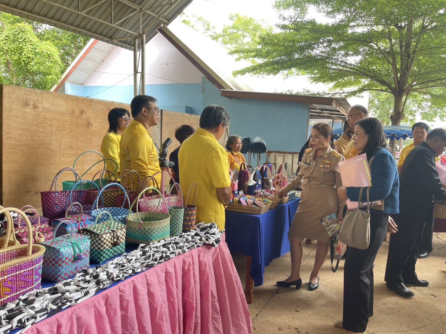 พช.สุโขทัย ลงพื้นที่คัดสรรกิจกรรมพัฒนาชุมชนดีเด่นระดับจังหวัด ประจำปี 2568