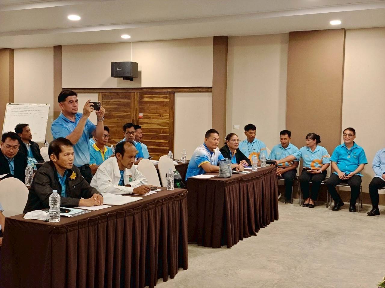 การอบรมวิทยากรกระบวนการกองทุนแม่ของแผ่นดิน ครู (ค) วันที่ 3 และพิธีมอบวุฒิบัตรวิทยากรกระบวนการกองทุนแม่ของแผ่นดิน (ครู ค) ในพื้นที่จังหวัดสุโขทัย