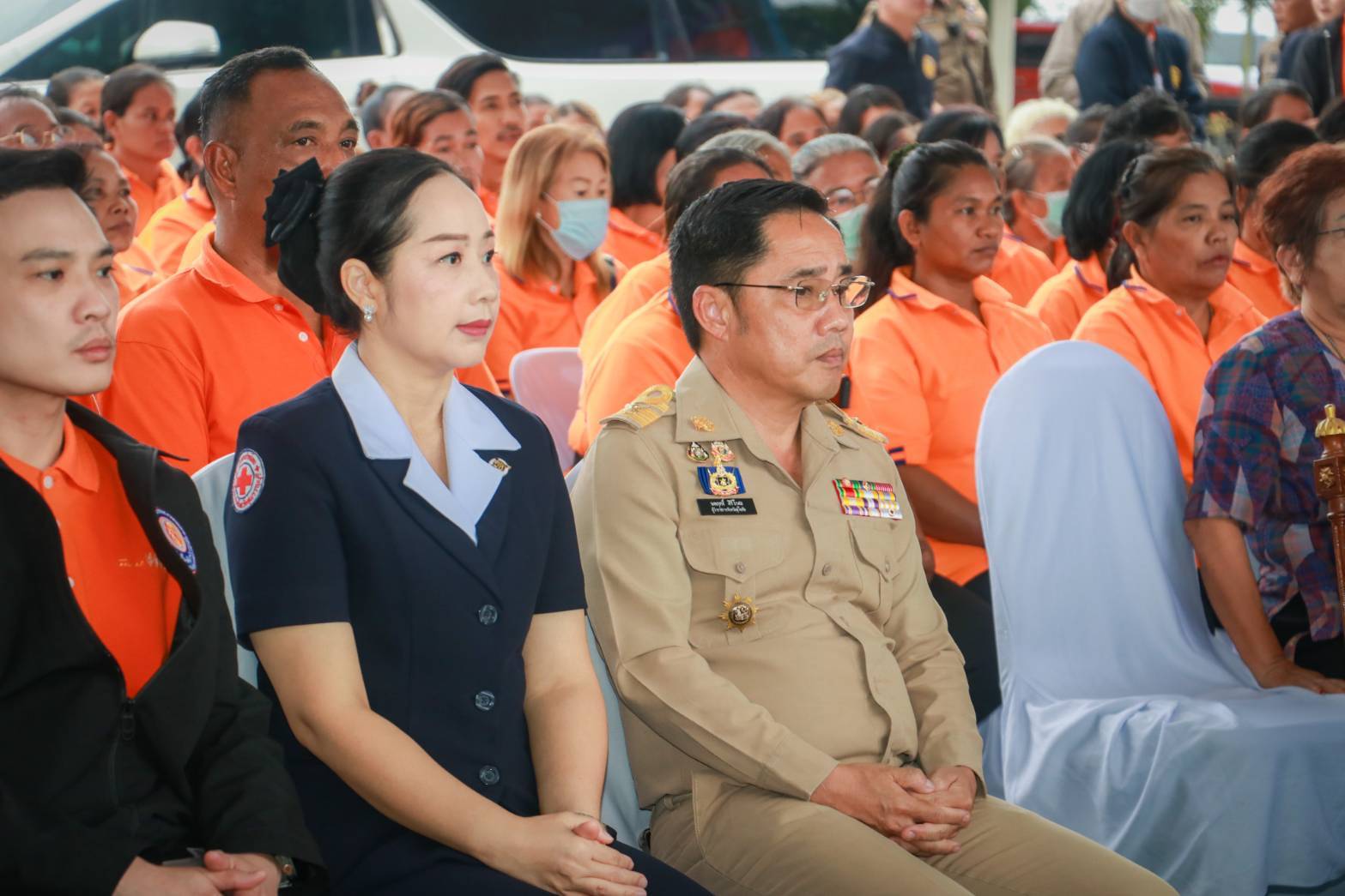 พช.สุโขทัยร่วมพิธีส่งมอบบ้านและอุปกรณ์ โครงการเก็บกล่องสร้างบ้าน เพื่อมูลนิธิอาสาเพื่อนพึ่ง (ภาฯ) ยามยาก สภากาชาดไทย ให้ผู้ประสบอุทกภัยตำบลท่าทอง อำเภอสวรรคโลก จังหวัดสุโขทัย จำนวน 3 หลัง