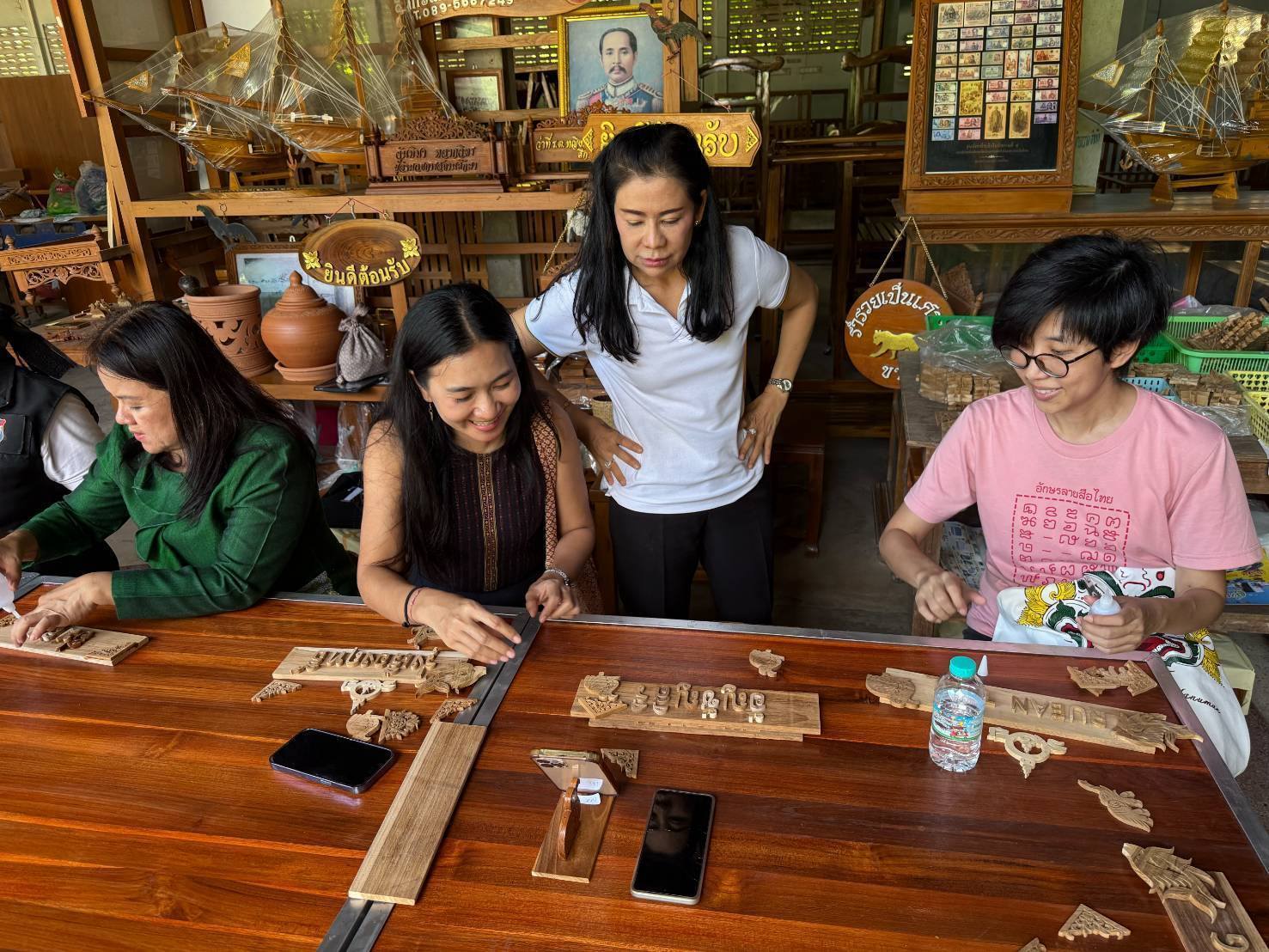 พัฒนาชุมชนร่วมกิจกรรมยกระดับชุมชนท่องเที่ยวในพื้นที่พิเศษตามเกณฑ์มาตรฐาน CBT Thailand